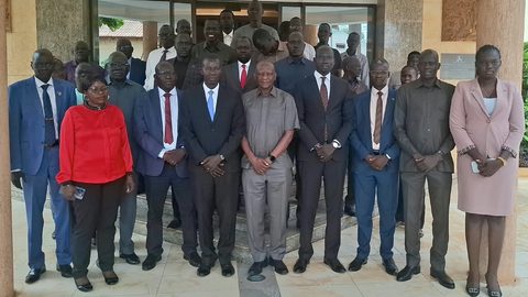 The Directors and the stakeholders of the ministry of mining pose for group photo (credit Jenifer James)