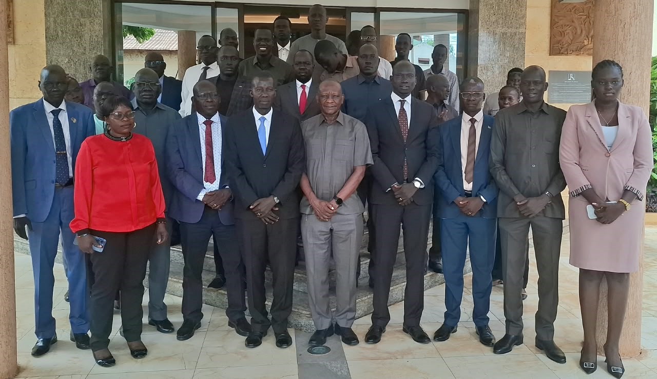 The Directors and the stakeholders of the ministry of mining pose for group photo (credit Jenifer James)